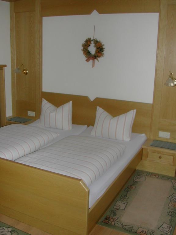 Gaestehaus Gapp Wildermieming Pokoj fotografie